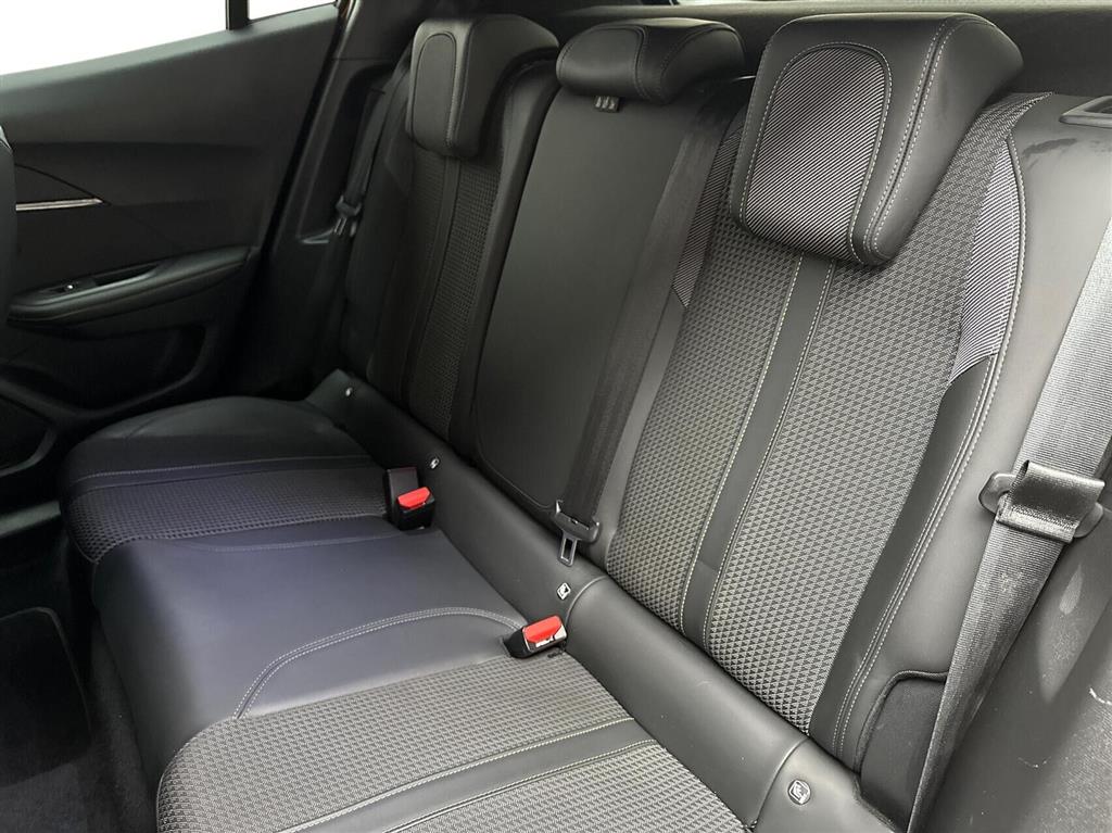Peugeot e-2008 GT billede 13