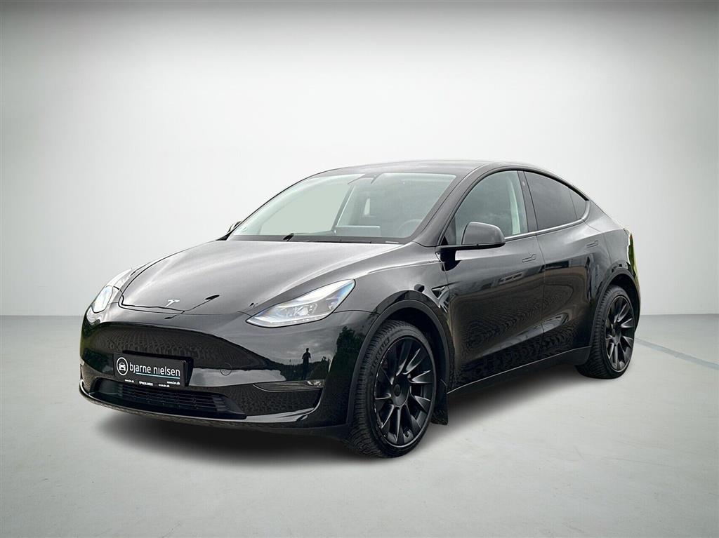 Tesla Model Y Long Range