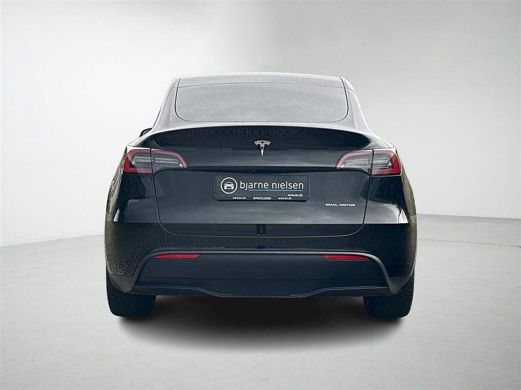 Tesla Model Y Long Range billede 7