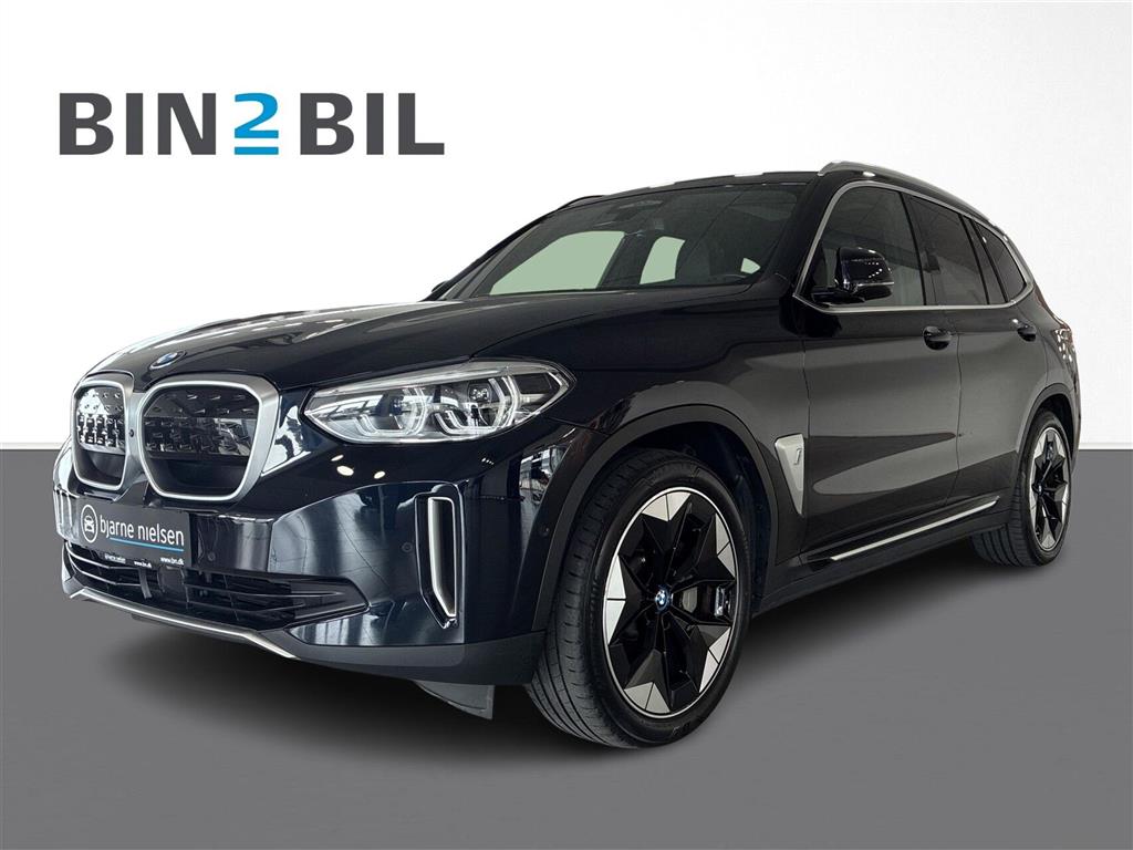 BMW iX3 Charged Plus