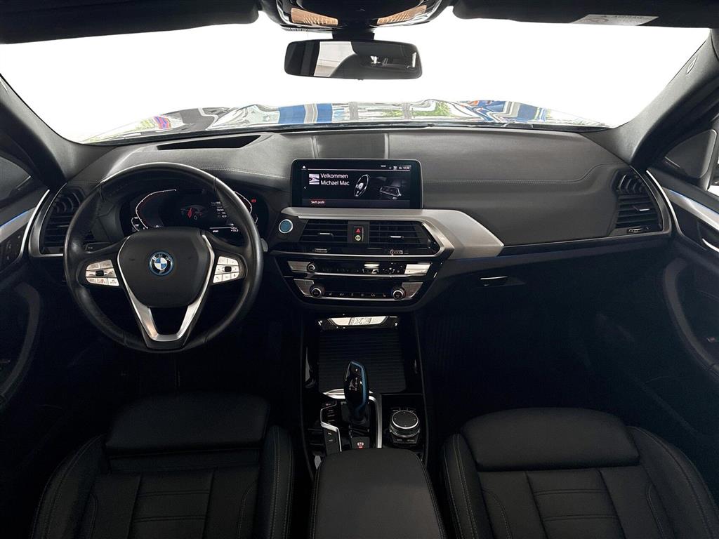 BMW iX3 Charged Plus billede 18