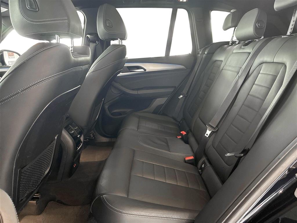 BMW iX3 Charged Plus billede 15