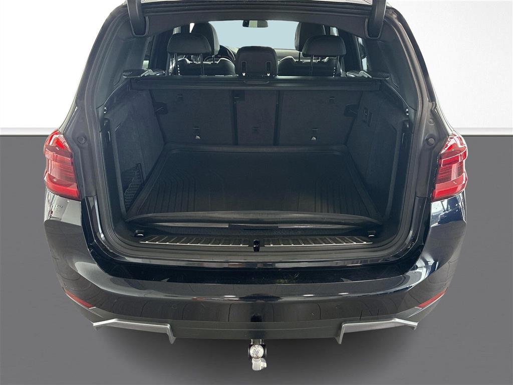 BMW iX3 Charged Plus billede 6