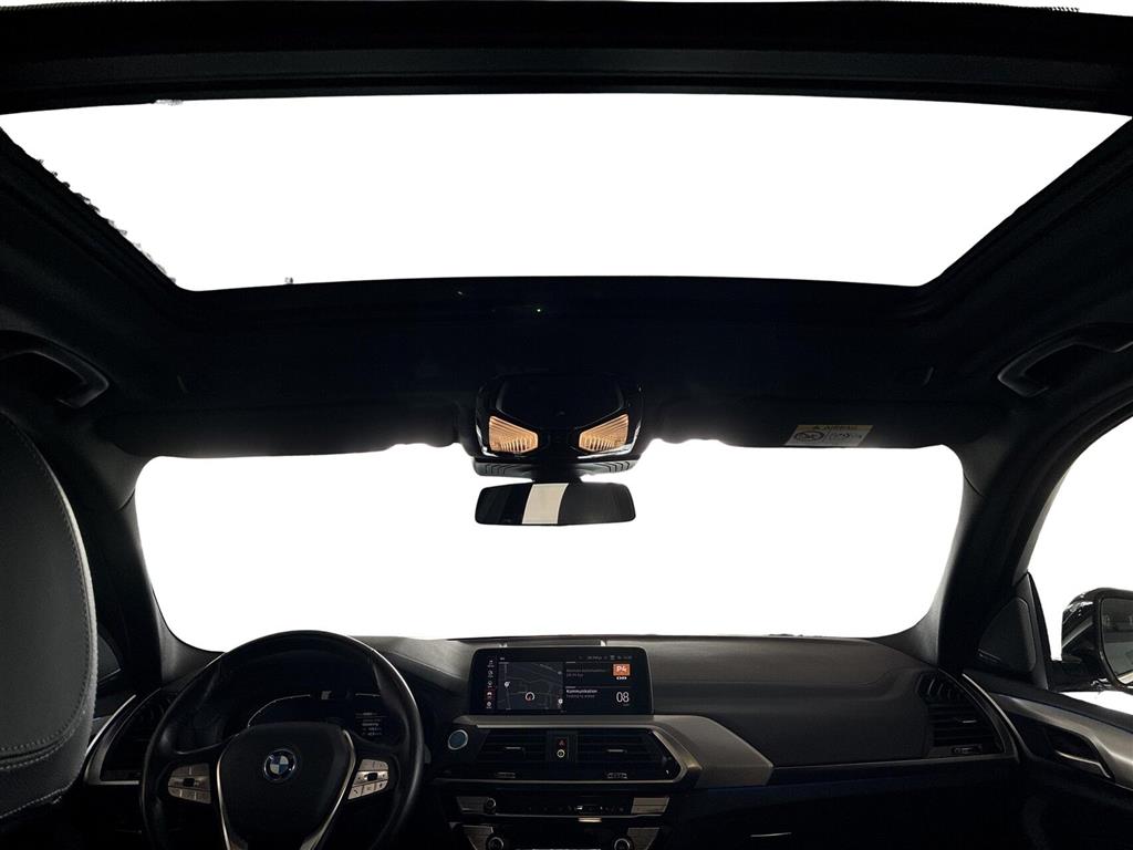 BMW iX3 Charged Plus billede 17