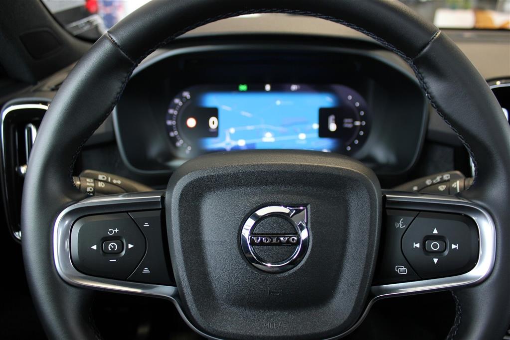 Volvo EX40 Black Edition billede 19
