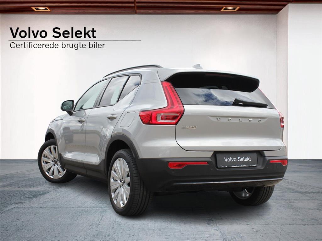 Volvo EX40 Core billede 2