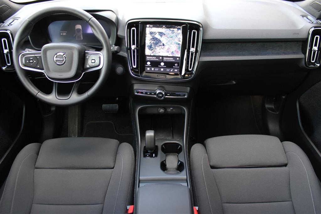 Volvo EC40 Black Edition billede 5