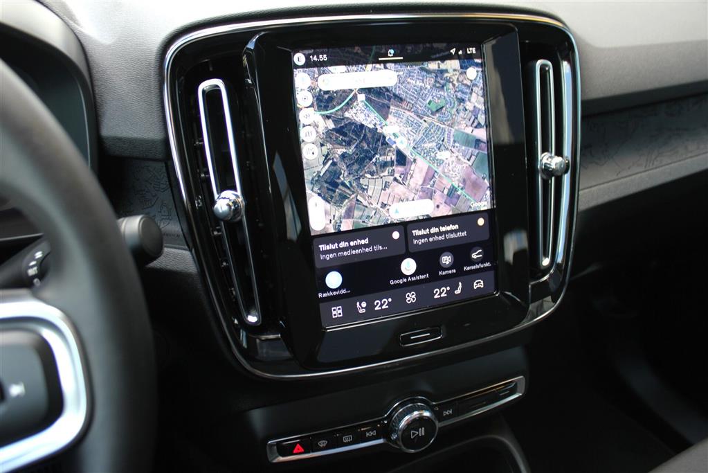 Volvo EC40 Black Edition billede 9