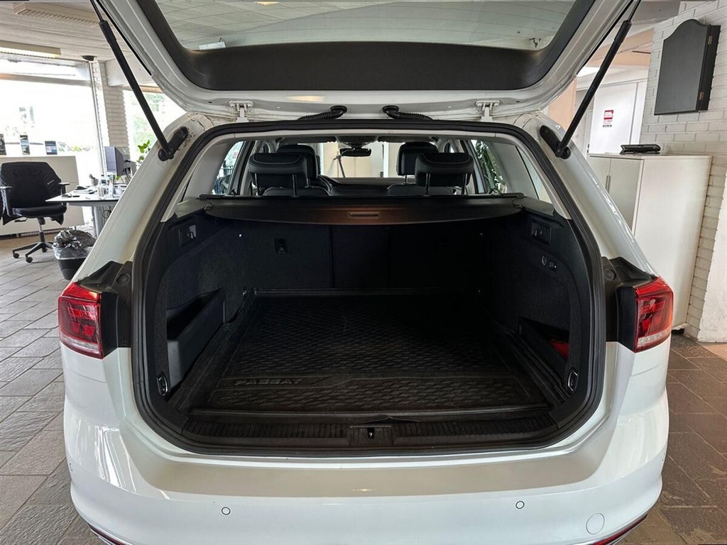 VW Passat GTE billede 12