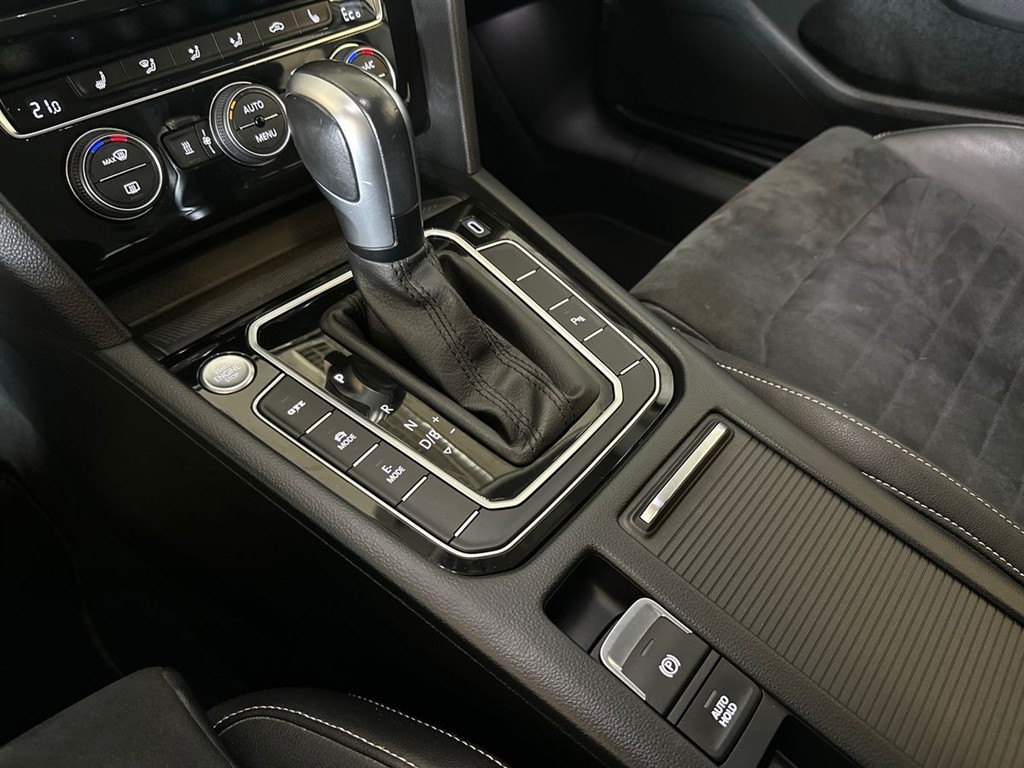 VW Passat GTE billede 13