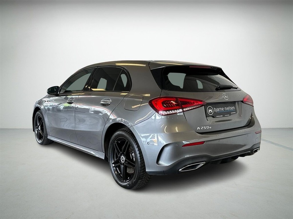 Mercedes-Benz A250 e AMG Line billede 3