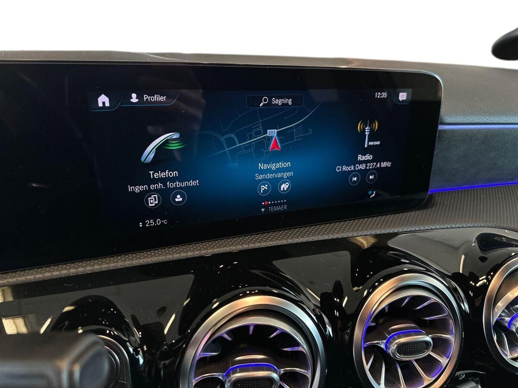 Mercedes-Benz A250 e AMG Line billede 12