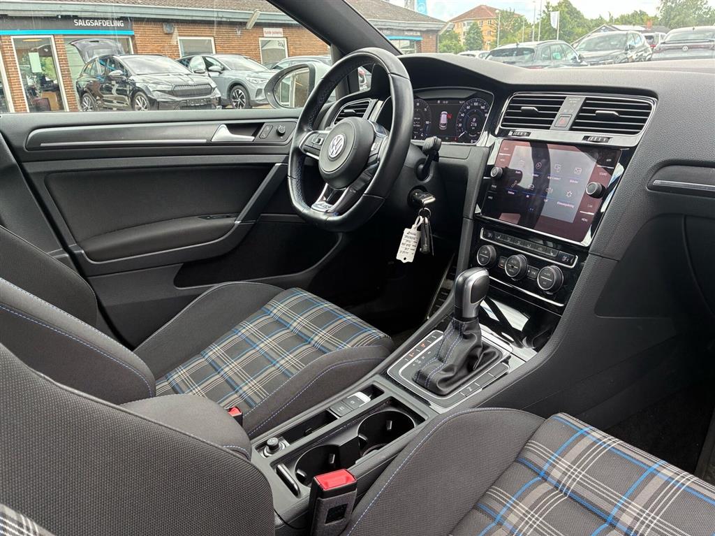 VW Golf GTE billede 3