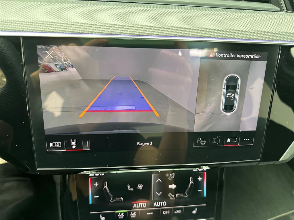 Audi Q8 S Line billede 17