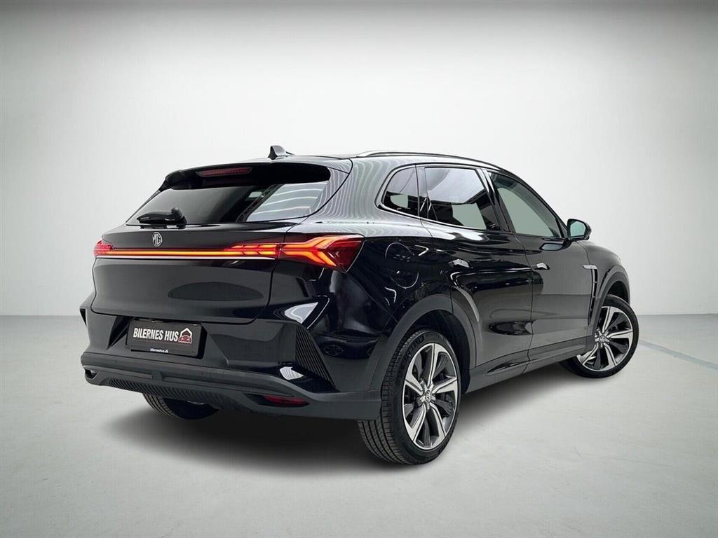 MG Marvel R Luxury generic.image 3