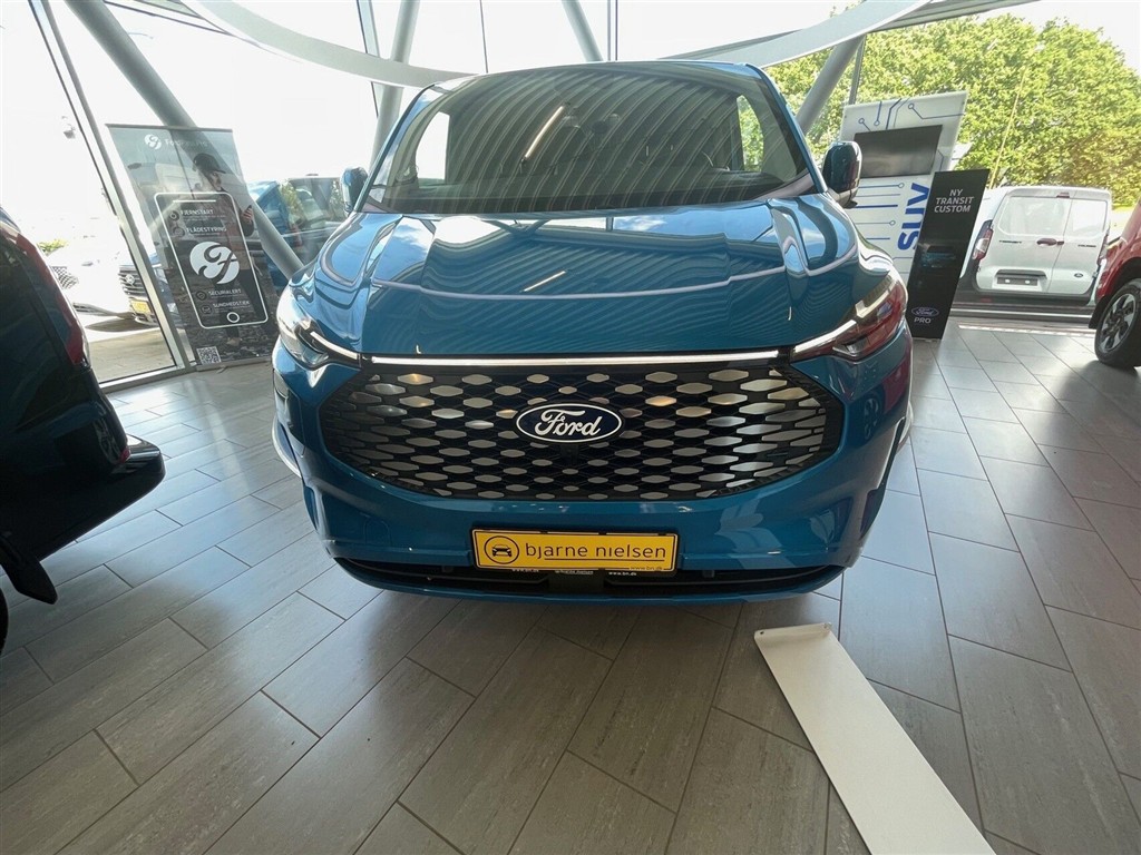 Ford E-Transit Custom Limited