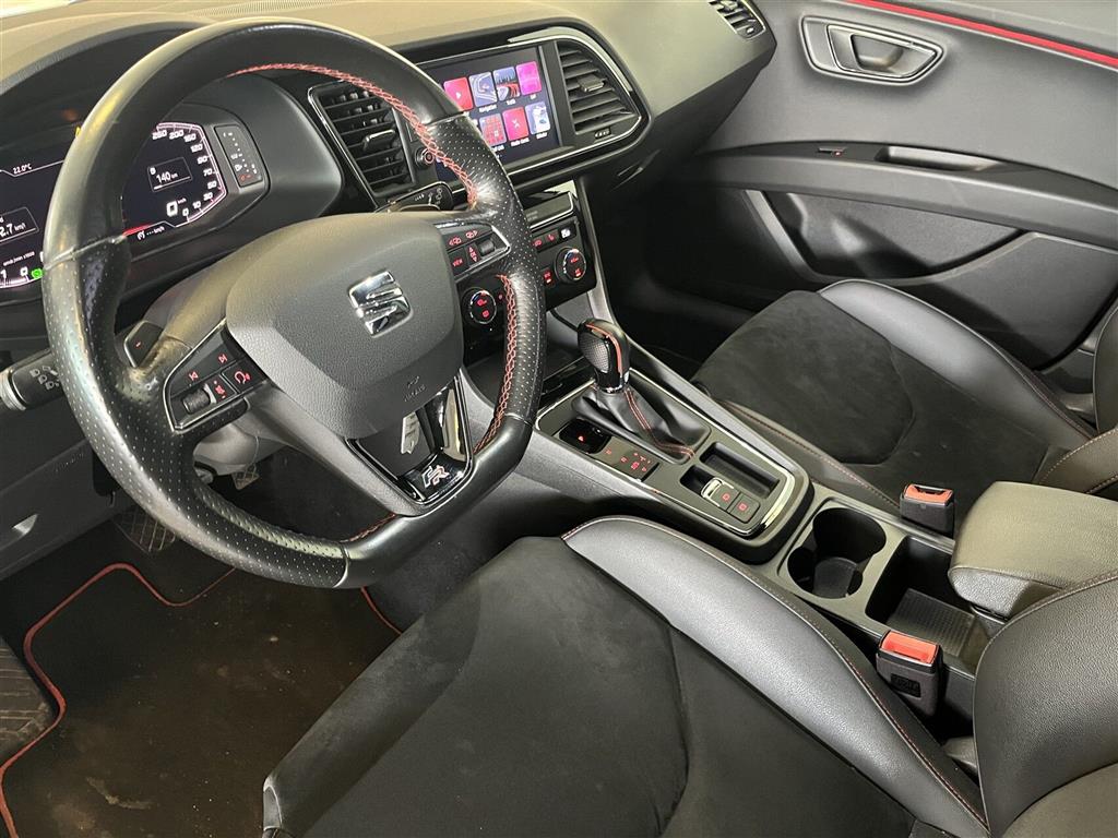Seat Leon FR generic.image 4