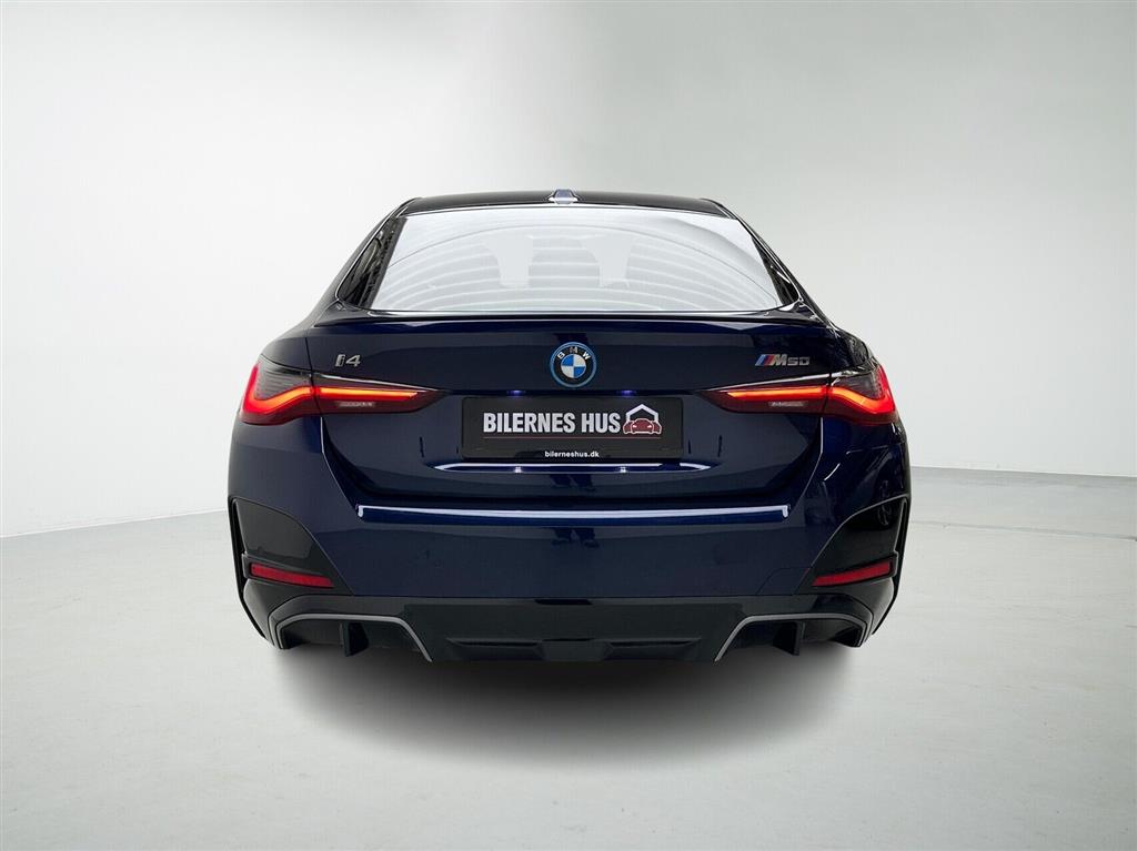 BMW i4 Fully Charged billede 7