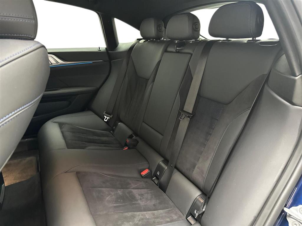 BMW i4 Fully Charged billede 12