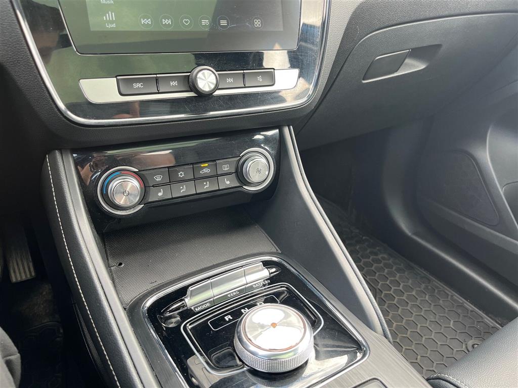 MG ZS EV Luxury billede 15