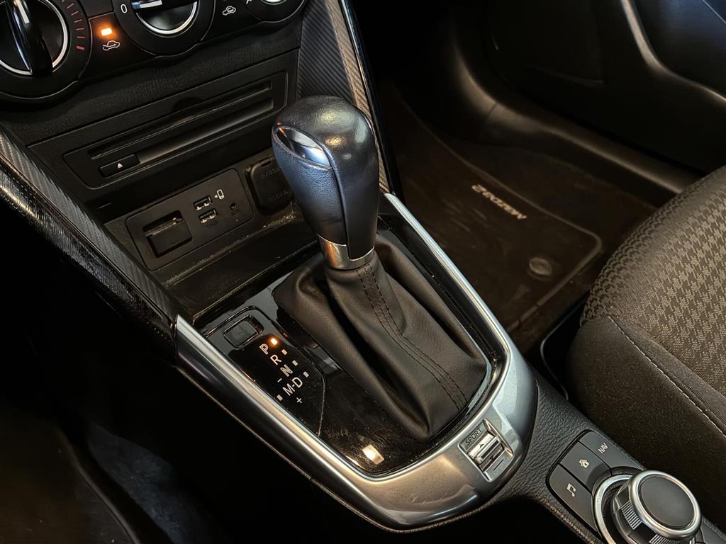 Mazda 2 Niseko billede 6