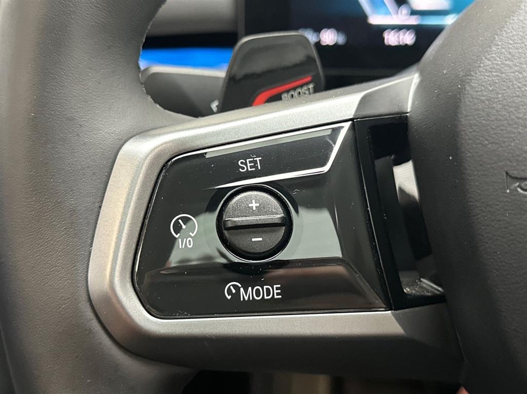 BMW i5 Fully Charged billede 16