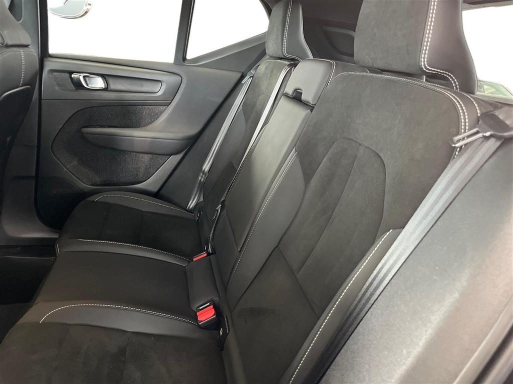Volvo XC40 Plus billede 12