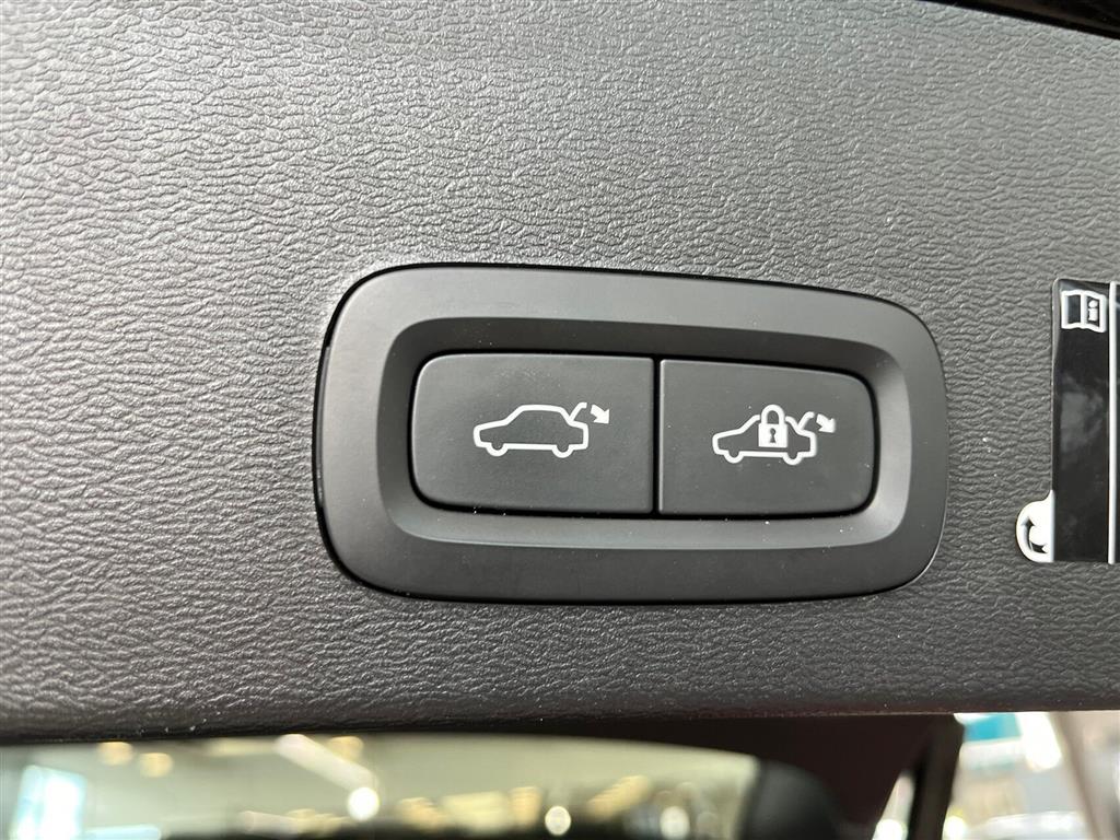 Volvo XC40 Plus billede 18