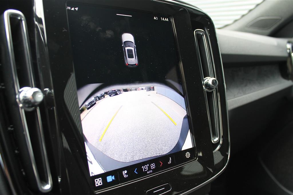Volvo XC40 Core billede 12