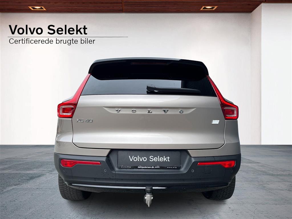 Volvo XC40 Core billede 8