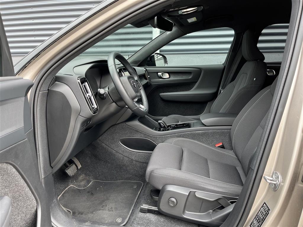 Volvo XC40 Core billede 5