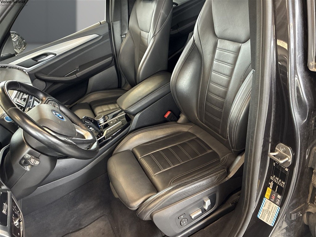 BMW iX3 Charged Plus billede 7