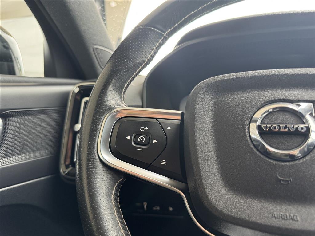 Volvo XC40 R-design billede 11