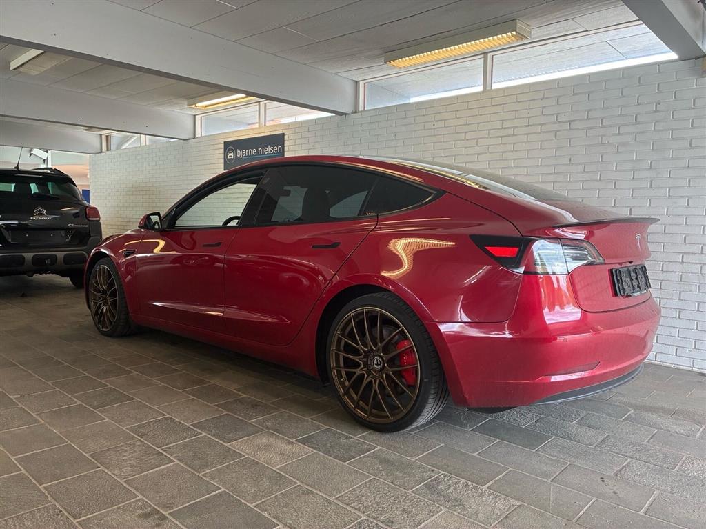 Tesla Model 3 Performance billede 2