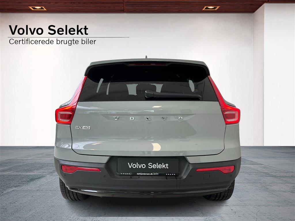 Volvo EX40 Core billede 8