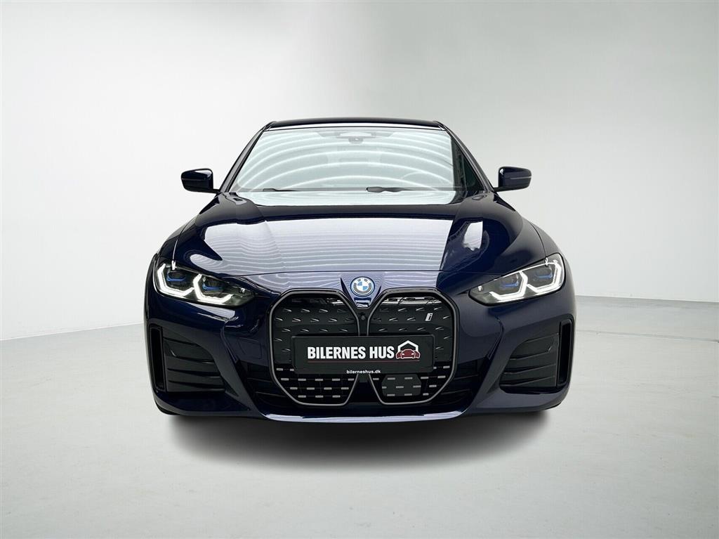 BMW i4 Fully Charged billede 7