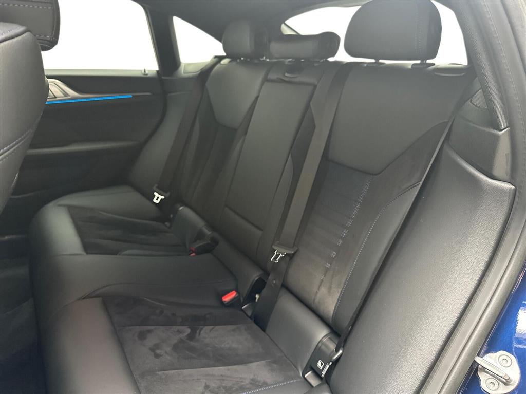 BMW i4 Fully Charged billede 13