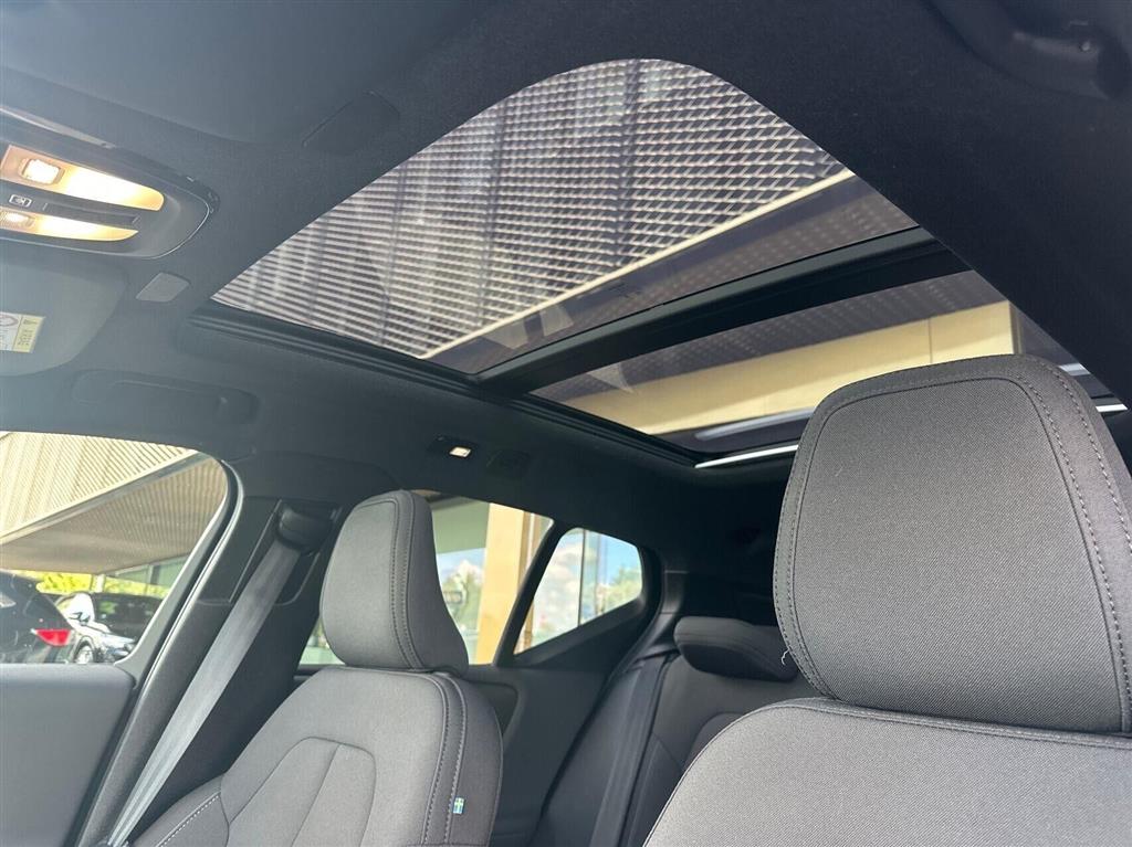 Volvo EX40 Black Edition billede 21