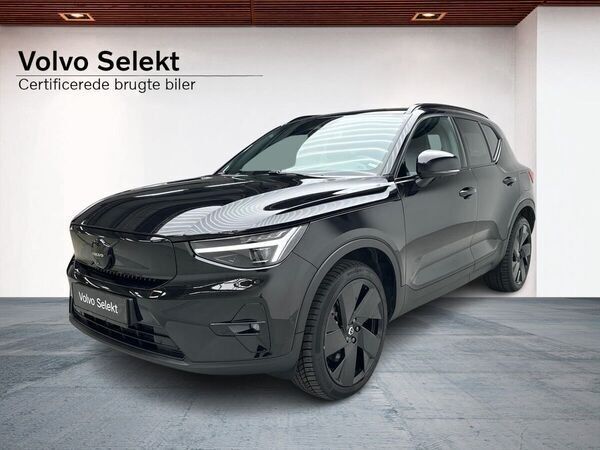 Volvo EX40 Black Edition