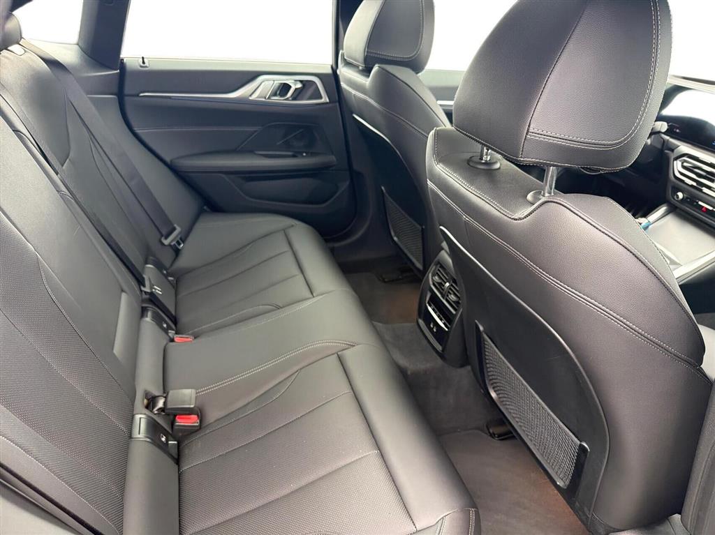 BMW i4 M-Sport billede 12