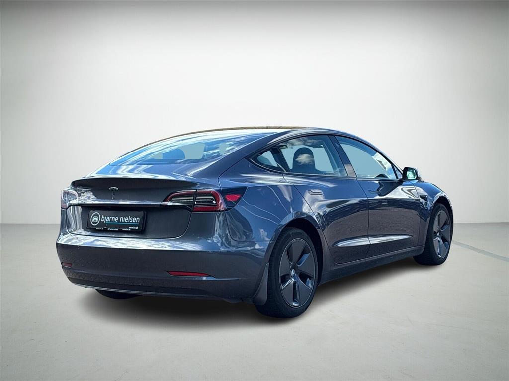 Tesla Model 3 Standard Range Plus billede 2