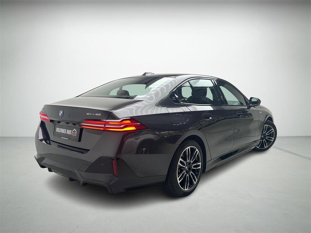 BMW i5 M-Sport billede 2