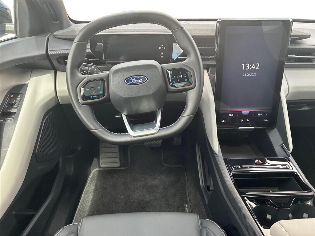 Ford Explorer UR Premium billede 9