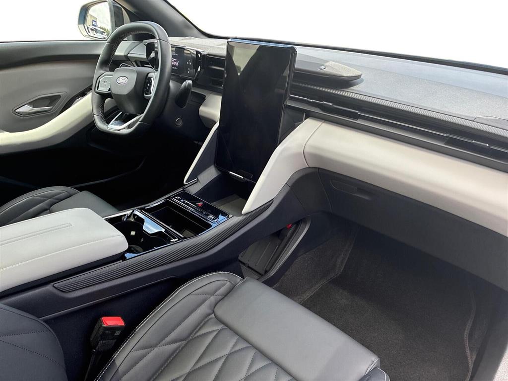 Ford Explorer UR Premium billede 10