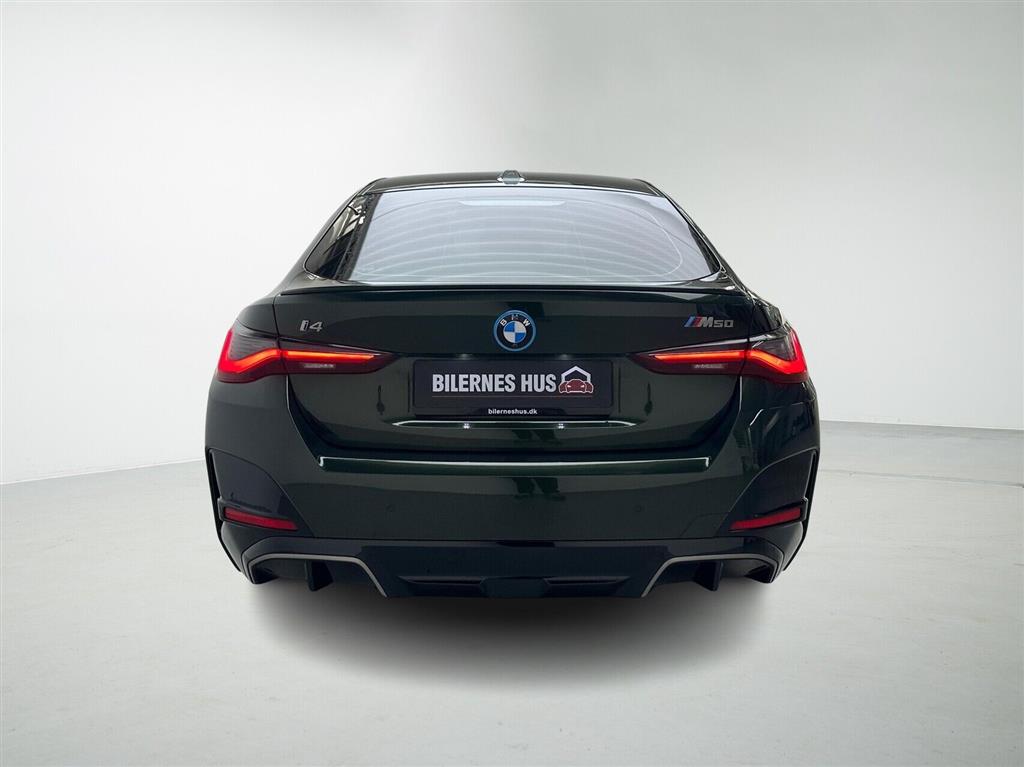 generic.car generic.image 8