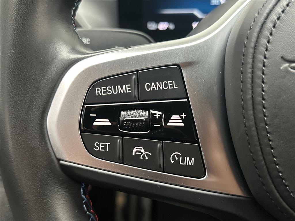 generic.car generic.image 16