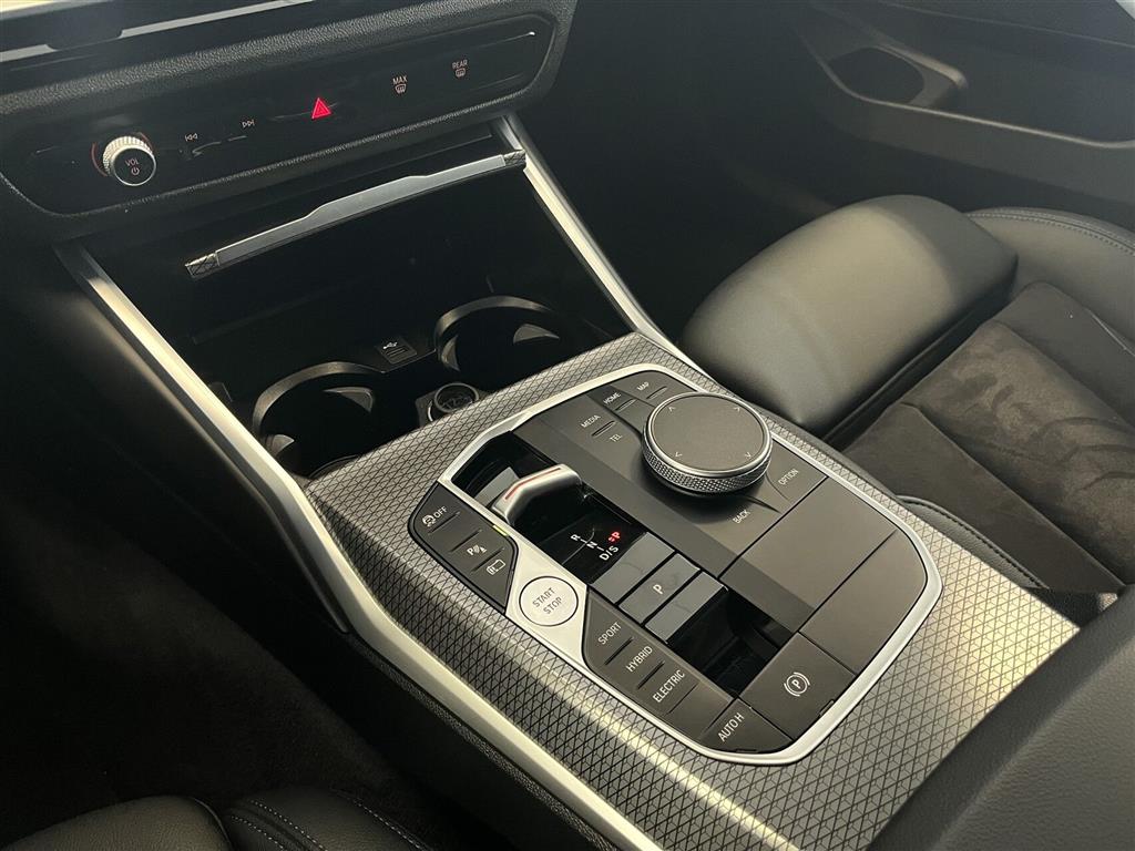BMW 330e M-Sport billede 6