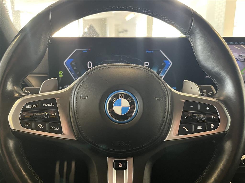 BMW 330e M-Sport billede 9