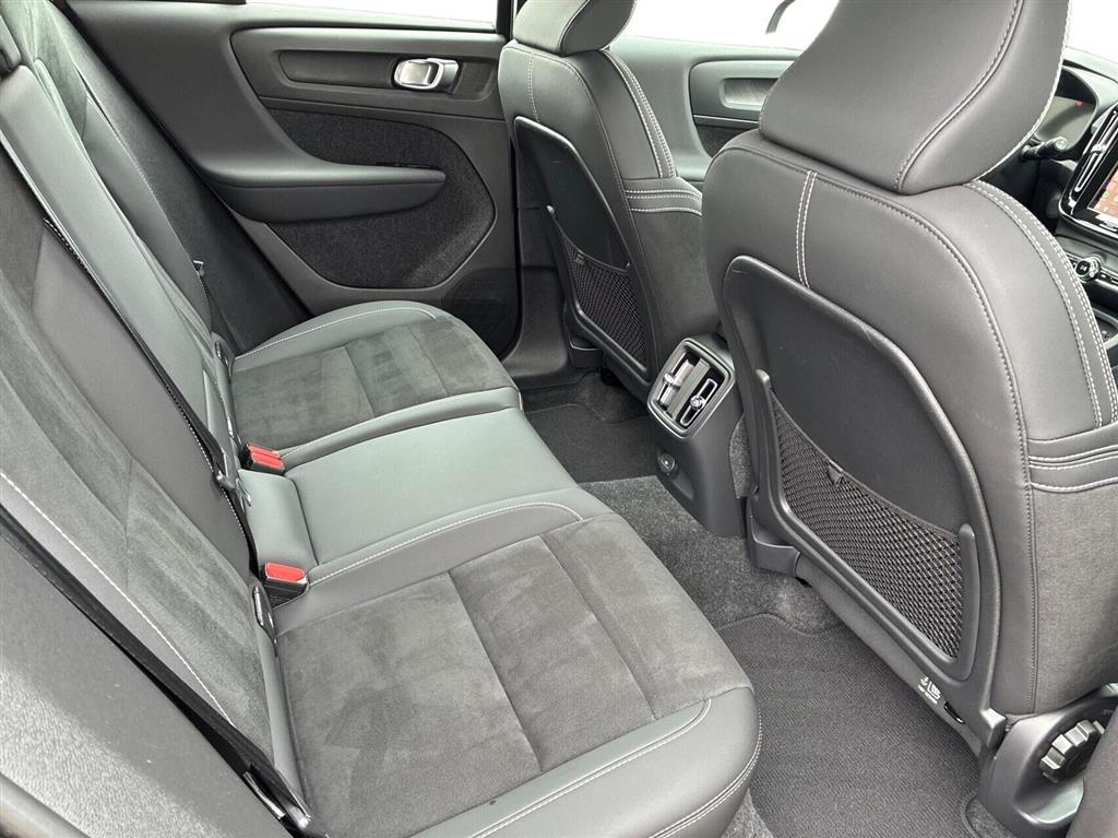 Volvo XC40 Plus billede 12