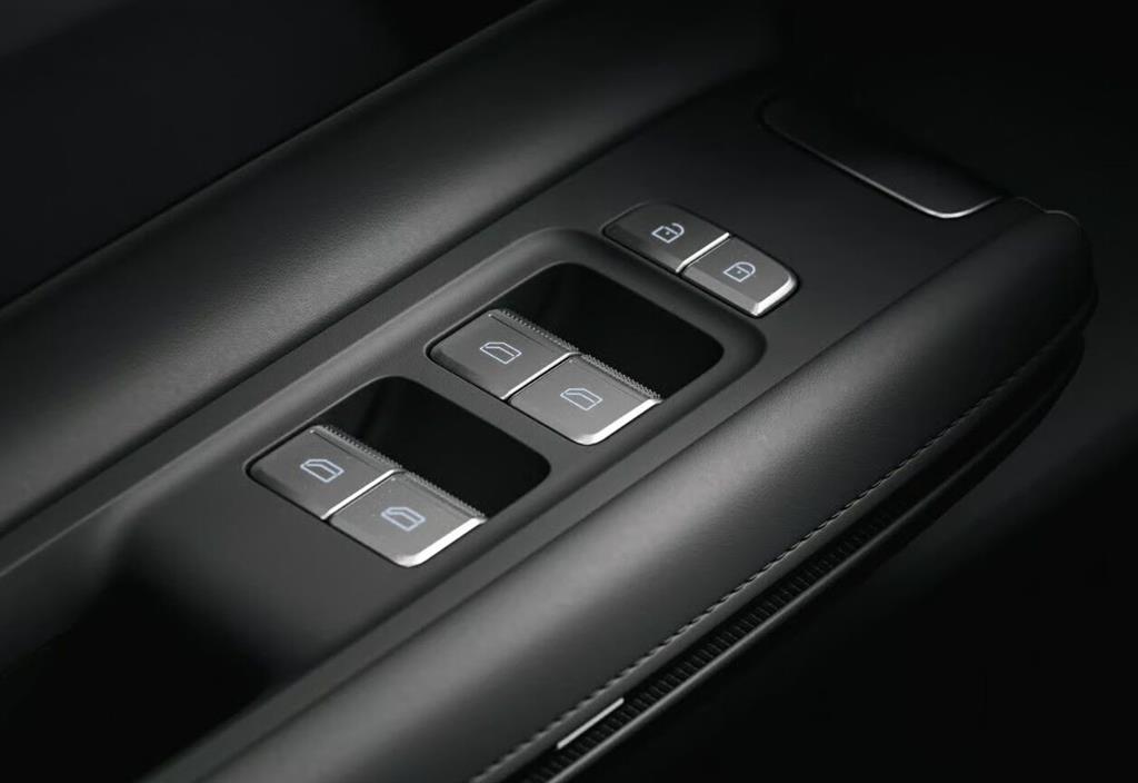 Polestar 4 Long range Dual motor billede 13